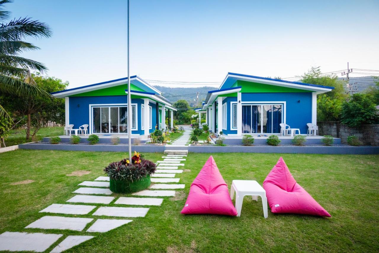 Coco Sea Bangpo Resort Ban Bang Po Exterior foto